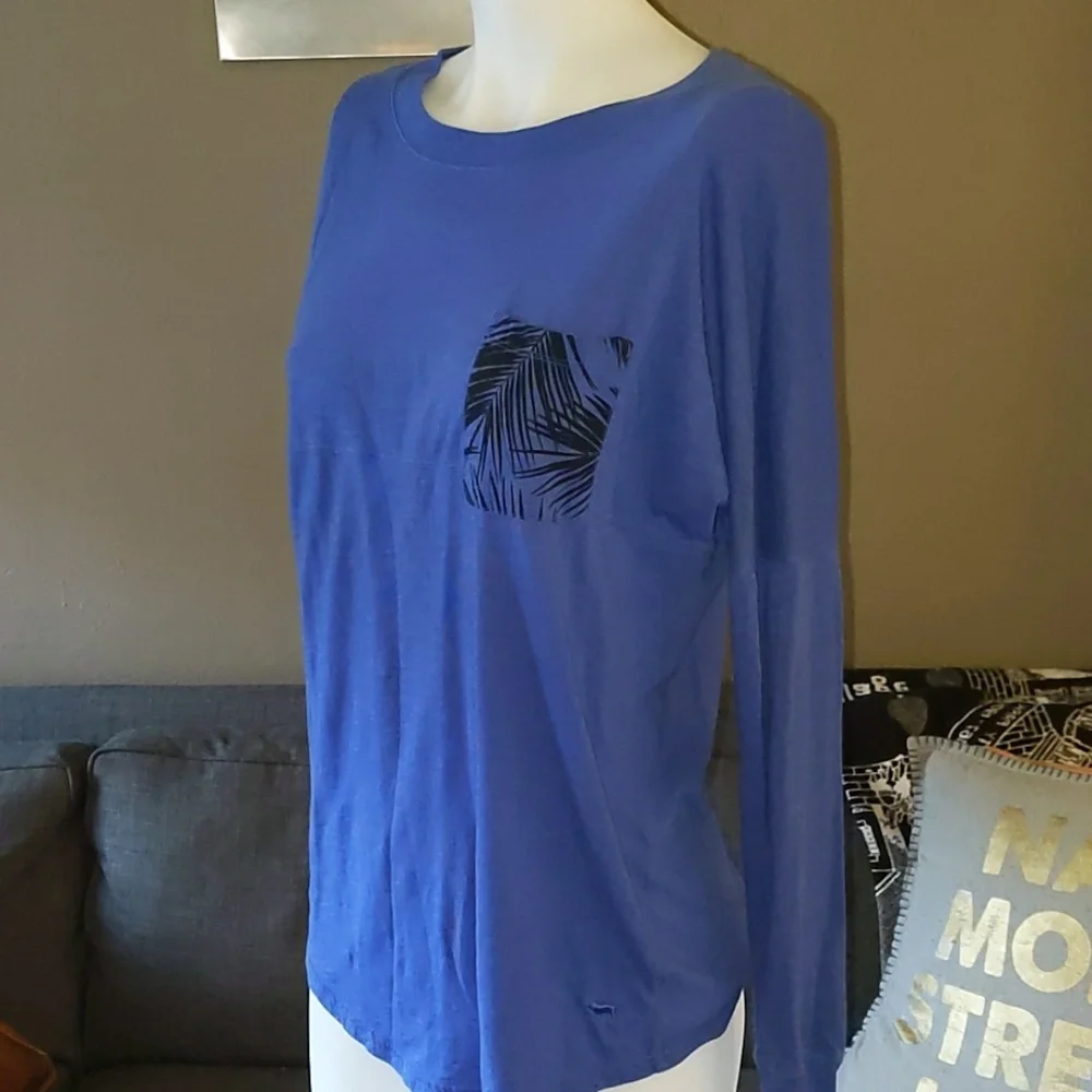 VS PINK || Long Sleeve Blue Shirt w/ Pocket